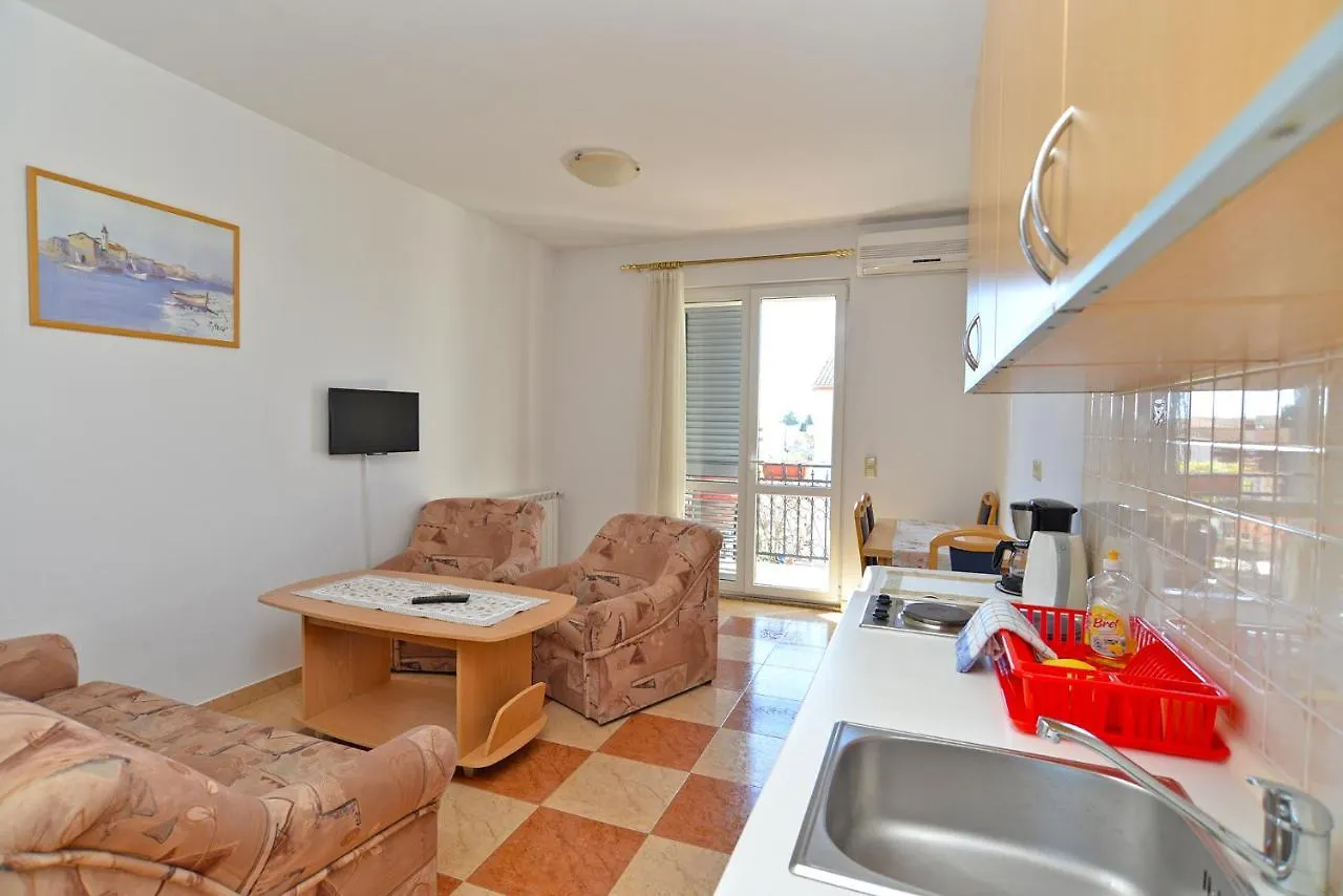 Apartments Martin 2224 Croatia