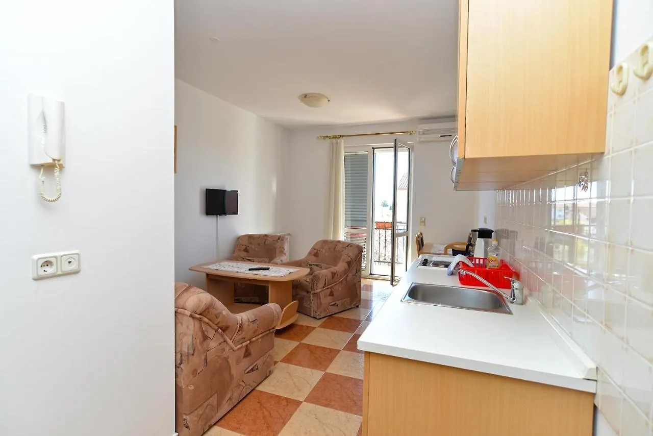 Apartments Martin 2224 Rovinj Croatia