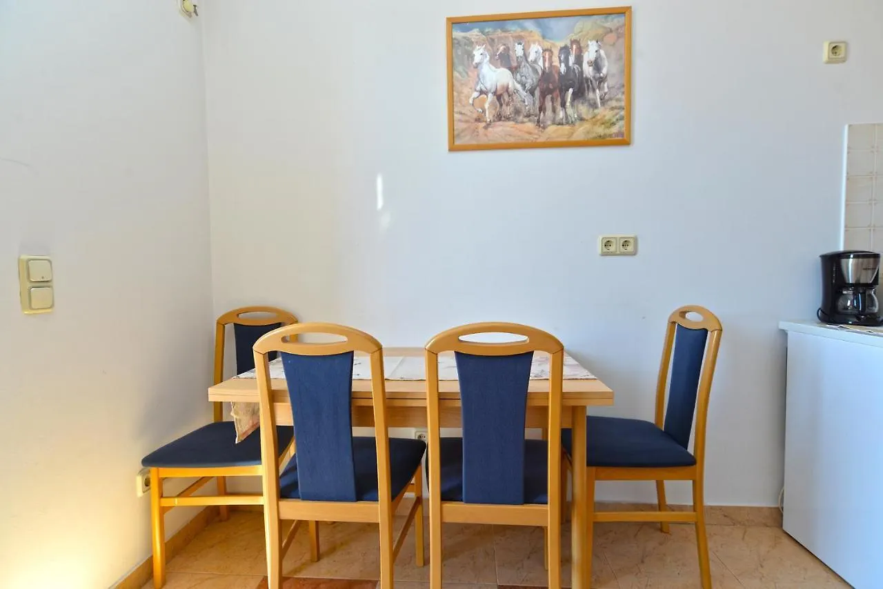 Apartments Martin 2224 Rovinj