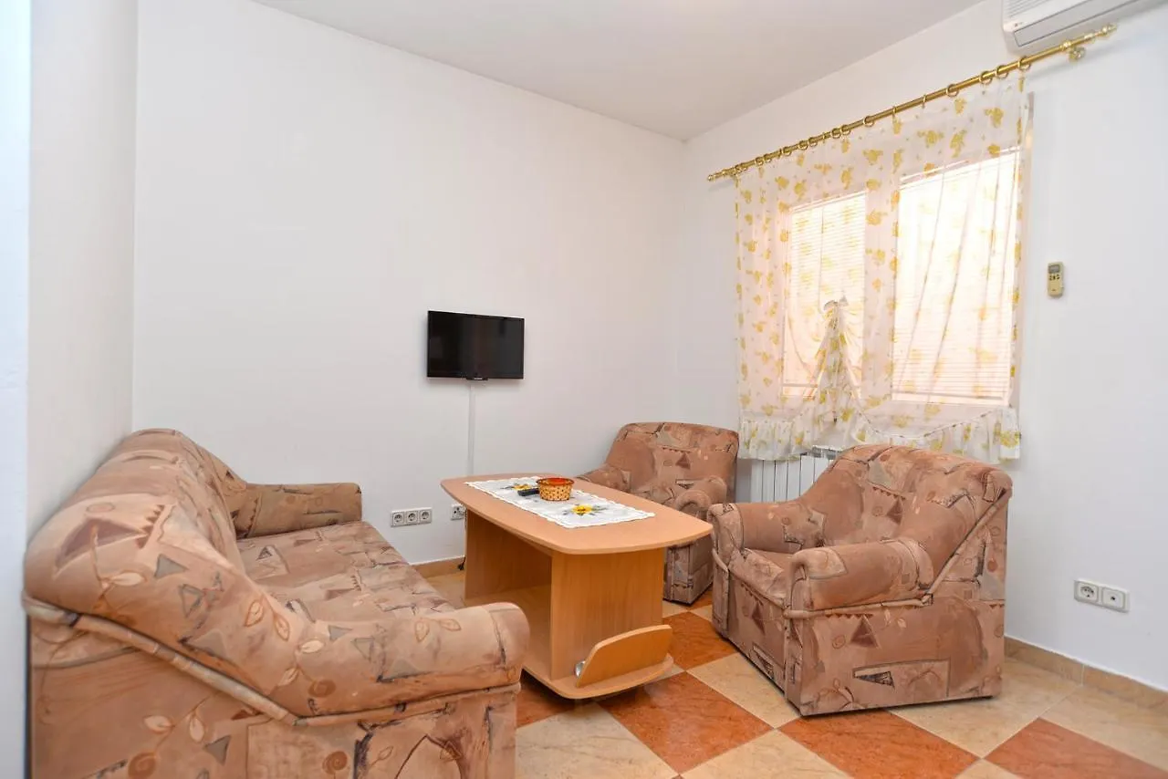 Apartments Martin 2224 Rovinj