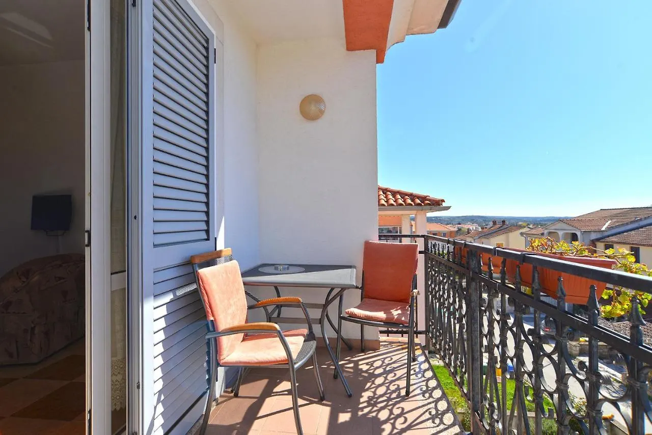 Apartments Martin 2224 Rovinj