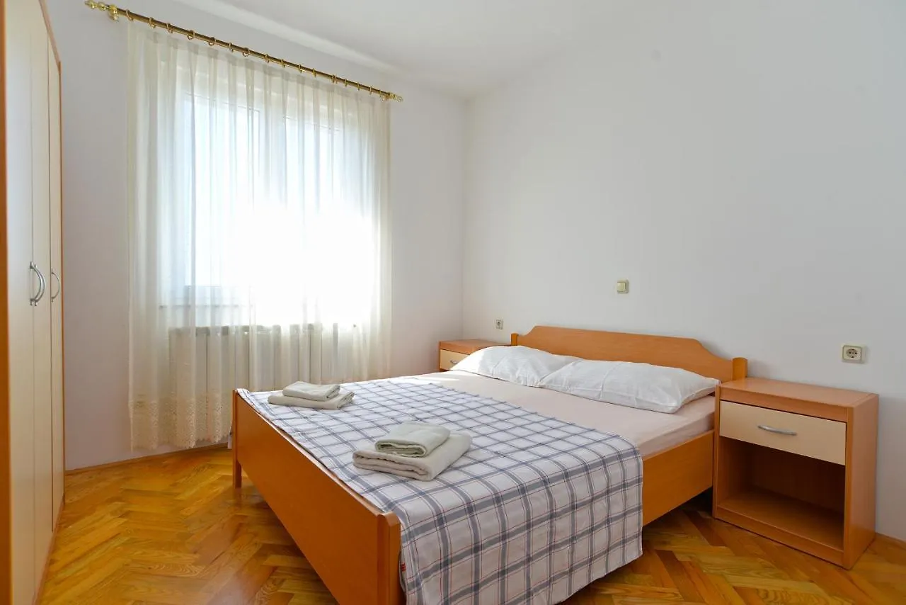 Apartments Martin 2224 Rovinj