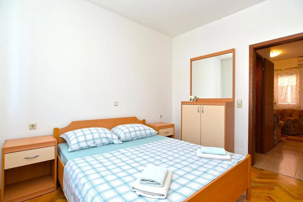 Apartments Martin 2224 Rovinj 0*,  Croatia
