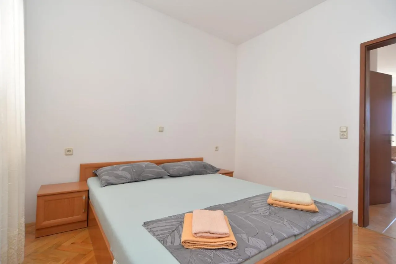 Apartments Martin 2224 Rovinj