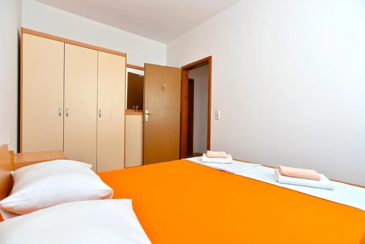 Apartments Martin 2224 Rovinj 0*,  Croatia