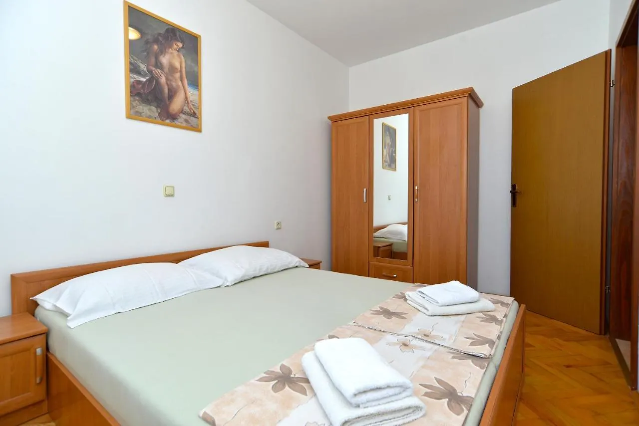Apartments Martin 2224 Rovinj 0*,