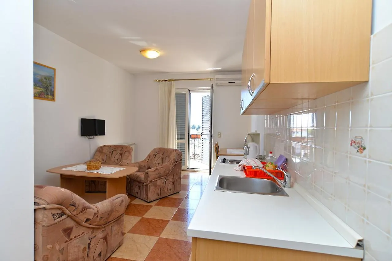 Apartments Martin 2224 Rovinj 0*,  Croatia