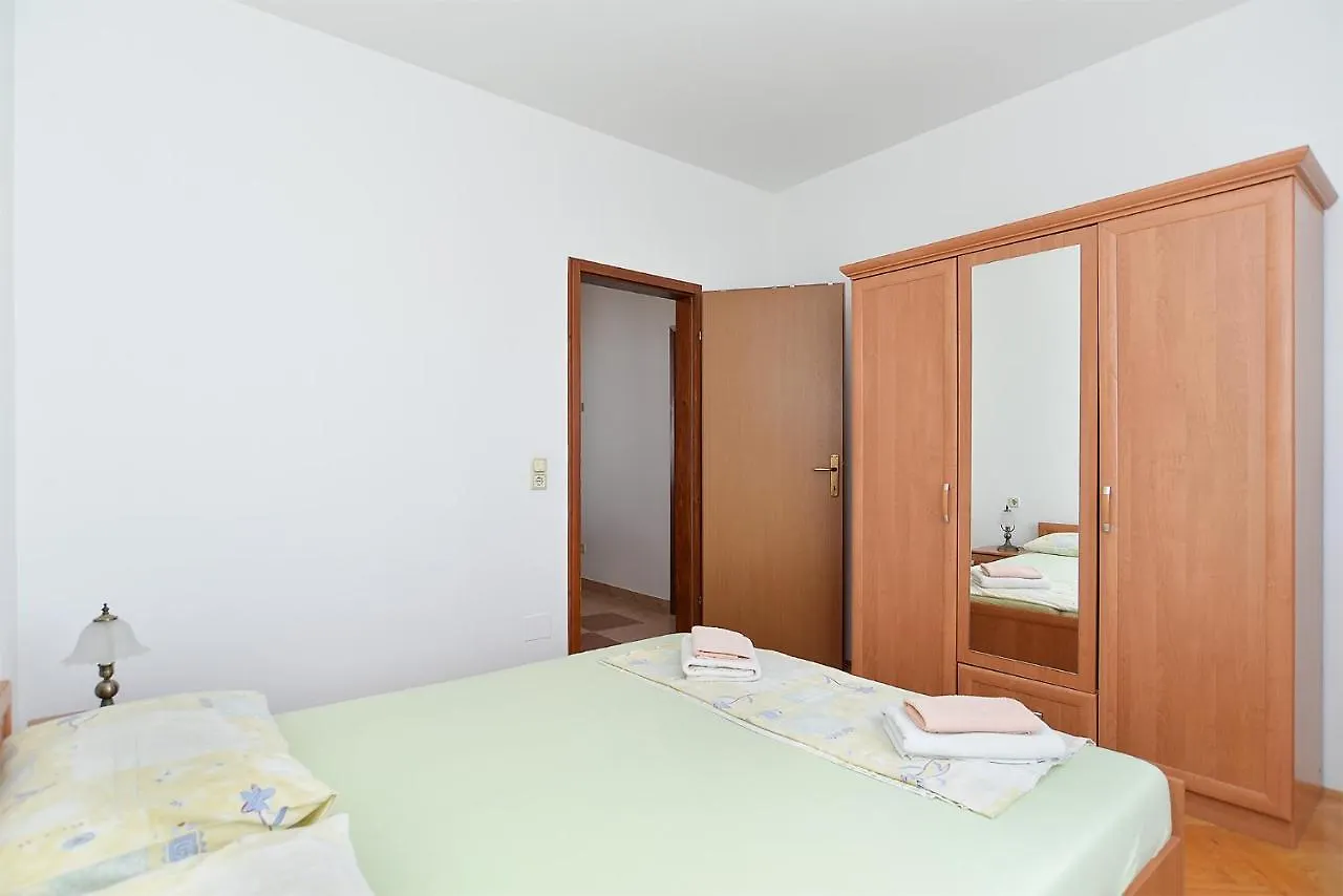 Apartments Martin 2224 Rovinj