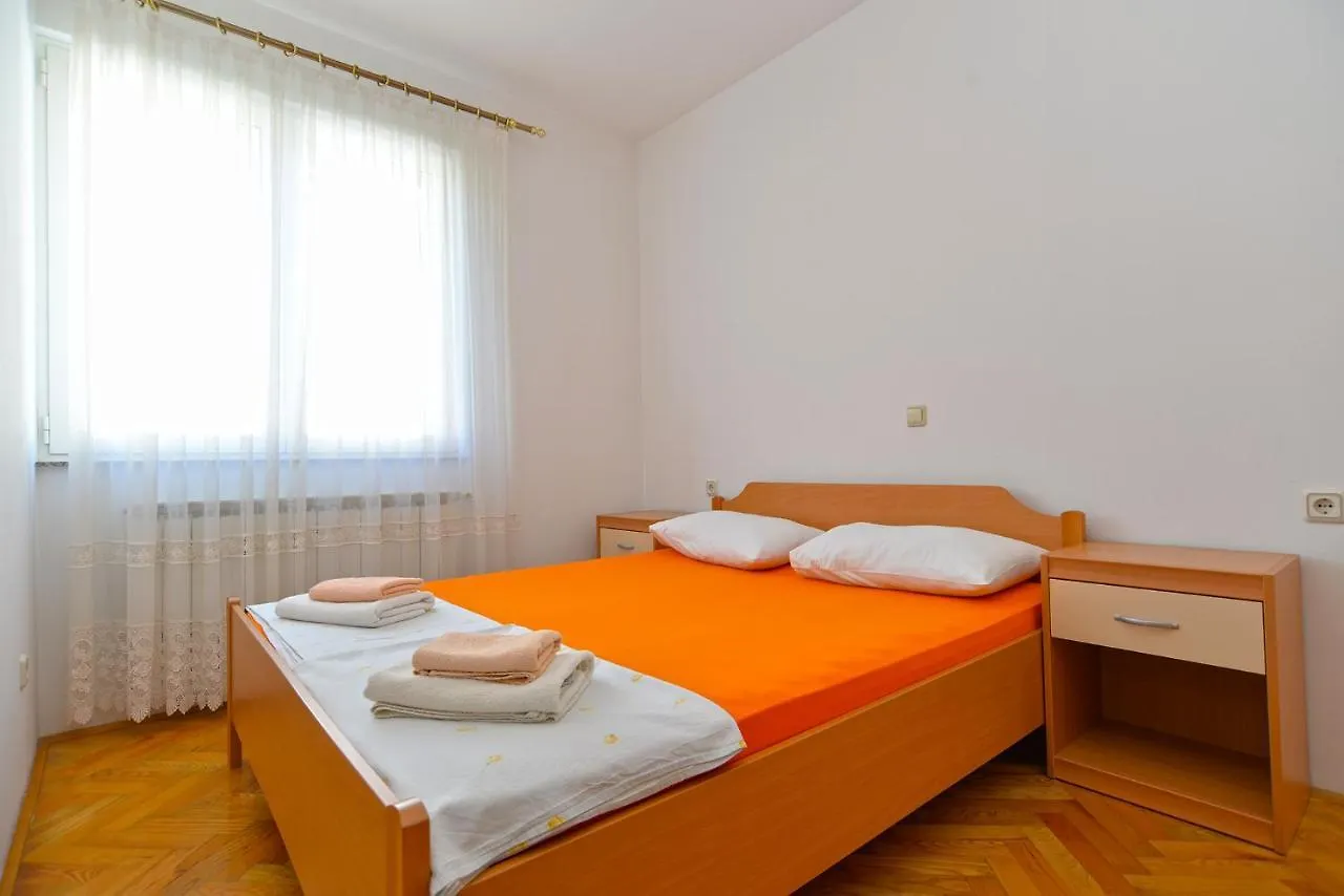 Apartments Martin 2224 Rovinj