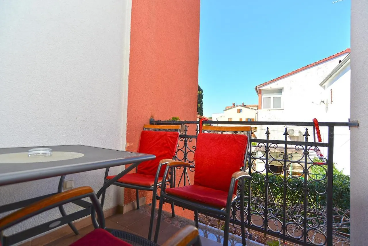 Apartments Martin 2224 Rovinj