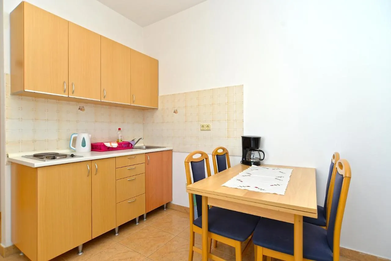 Apartments Martin 2224 Rovinj